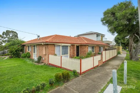 1/2 HAYLE CT, CRAIGIEBURN, VIC 3064