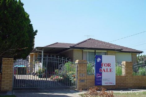 Property photo of 10 Chelmsford Crescent St Albans VIC 3021