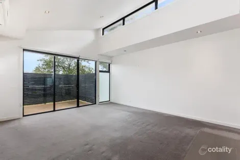 2/1037 Dandenong Rd, Malvern East, VIC 3145