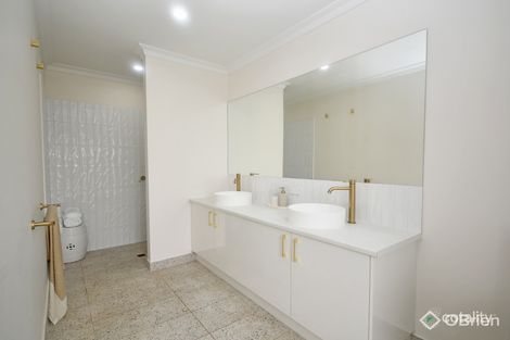 Property photo of 8 Sheoak View Lucknow VIC 3875