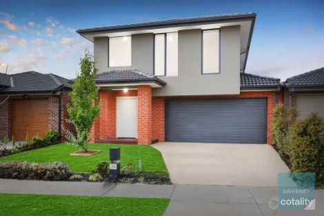 29 Kohli Cres, Rockbank, VIC 3335
