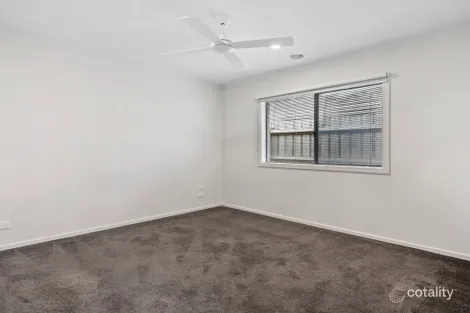 Property photo of 4 Cabernet Drive Somerville VIC 3912