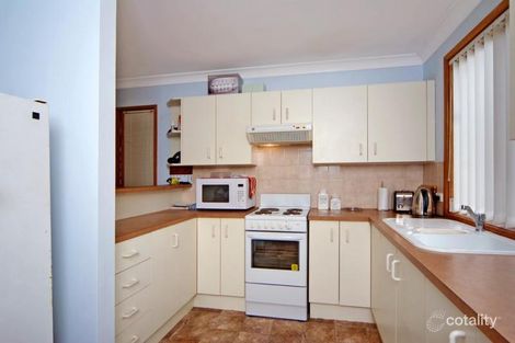 Property photo of 4/4 Carisbrooke Close Bomaderry NSW 2541
