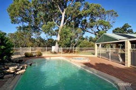 Property photo of 32 Tuart Close Stake Hill WA 6181