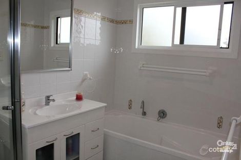 Property photo of 4 Thomas Street Gillieston Heights NSW 2321