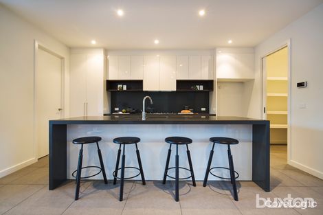 Property photo of 4B Mavho Street Bentleigh VIC 3204