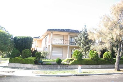 14 Gray Cl, Endeavour Hills, VIC 3802