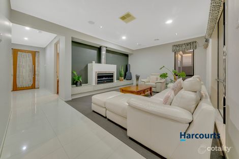 Property photo of 15 Reflections Boulevard Tarneit VIC 3029