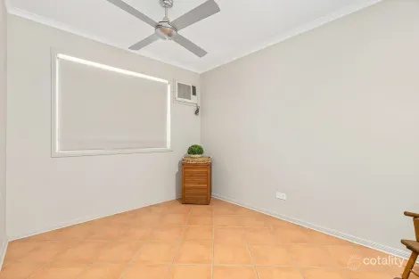 Property photo of 8 Barton Street Emerald QLD 4720