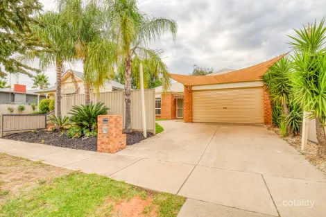 62 Carr Cres, Mooroopna, VIC 3629