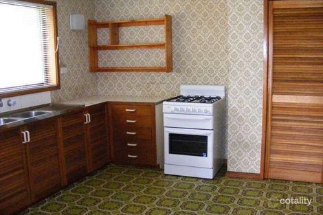 Property photo of 20 Cleeland Court Rosebud VIC 3939