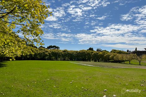 Property photo of 10 Longstaff Court Doncaster East VIC 3109