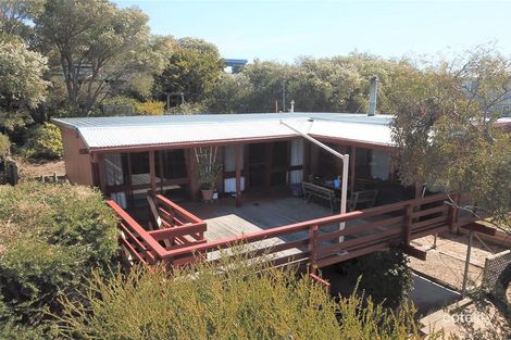 Property photo of 41 Camerons Road Loch Sport VIC 3851