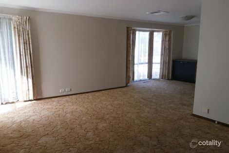 Property photo of 21 Prouse Place Werribee VIC 3030
