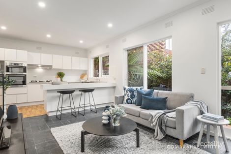 Property photo of 2/272 Cotham Road Kew VIC 3101