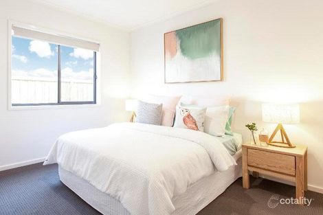 Property photo of 8 Chivalry Drive Mooroopna VIC 3629