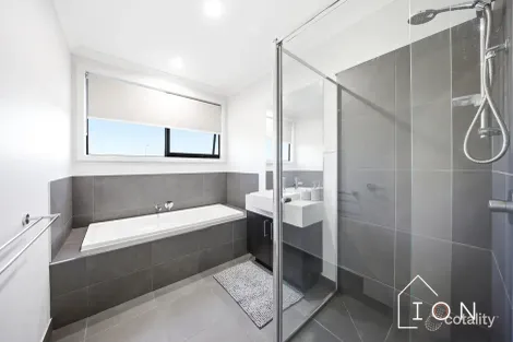 Property photo of 14 Danube Road Clyde VIC 3978