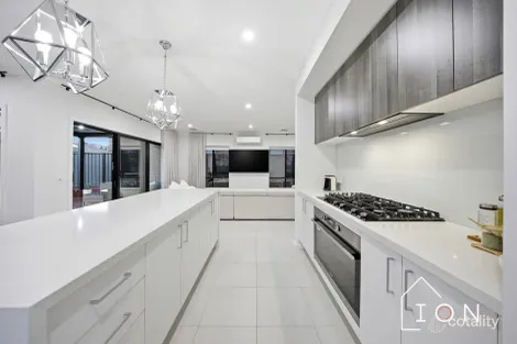Property photo of 14 Danube Road Clyde VIC 3978