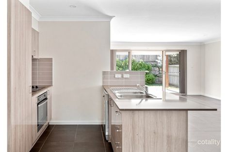 Property photo of 17 Geoffrey Miller Avenue Pimpama QLD 4209
