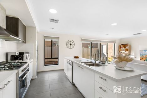 Property photo of 21 Forbes Court North Bendigo VIC 3550