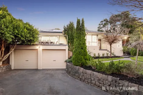 Property photo of 5 Buggyride Lane Chirnside Park VIC 3116