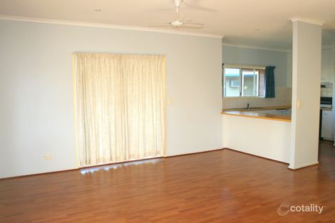 Property photo of 6 Roseanne Road Emerald QLD 4720