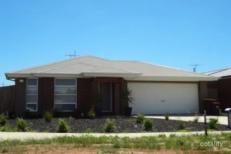 130 Dalray Cres, Kurunjang, VIC 3337