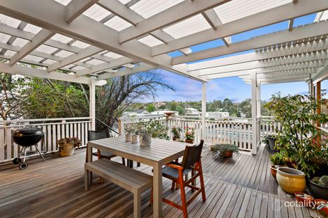 Property photo of 28 Myrnong Crescent Ascot Vale VIC 3032
