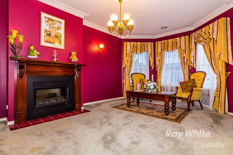 Property photo of 22 Spring Water Crescent Cranbourne VIC 3977