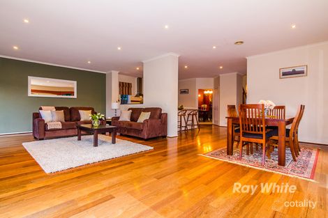Property photo of 22 Spring Water Crescent Cranbourne VIC 3977