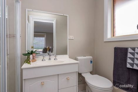 Property photo of 16 Jimbi Place Glenmore Park NSW 2745