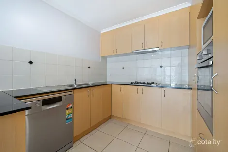 Property photo of 21/22 Lampard Circuit Bruce ACT 2617