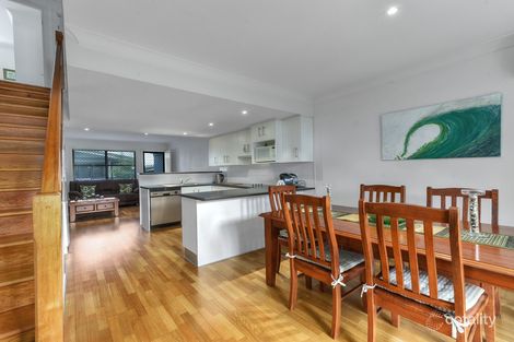 Property photo of 2/16 Rogoona Street Morningside QLD 4170