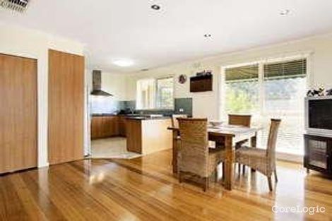 Property photo of 404 Mascoma Street Strathmore Heights VIC 3041