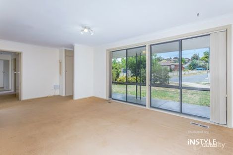 Property photo of 9 Gillman Place Karabar NSW 2620