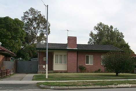 27 Braibrise Rd, Wilson, WA 6107