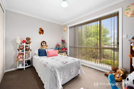 Property photo of 10 Skeldale Wynd Morwell VIC 3840