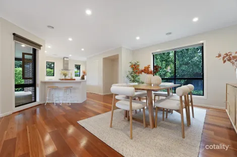 Property photo of 24 Hermitage Place Rowville VIC 3178