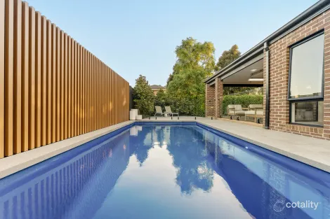 Property photo of 24 Hermitage Place Rowville VIC 3178