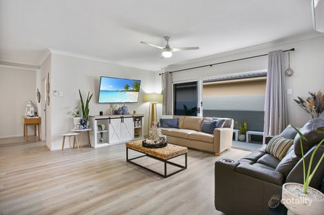 Property photo of 40 Central Street Labrador QLD 4215