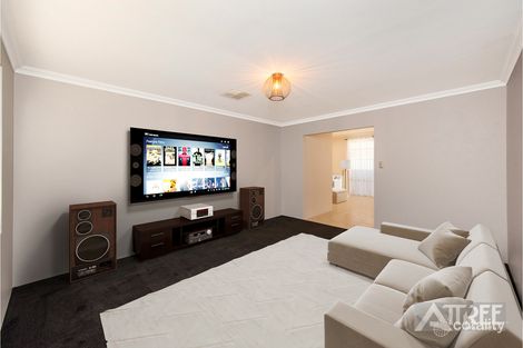 Property photo of 6 Minton Bend Harrisdale WA 6112