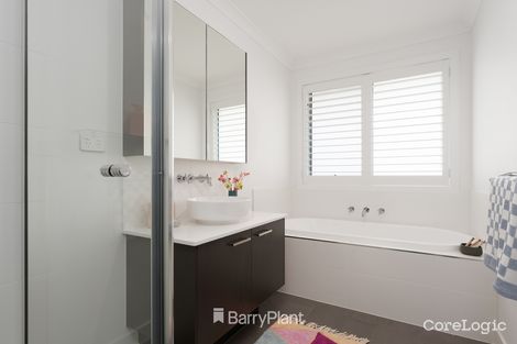 Property photo of 23 Brownhill Ridge Wandana Heights VIC 3216