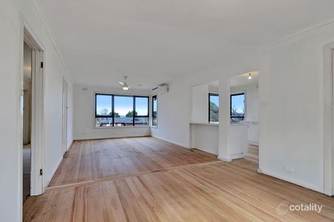 Property photo of 21 Old Kent Road Mooroolbark VIC 3138