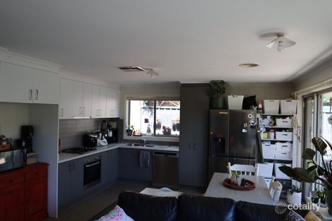 Property photo of 13 Rivergum Court North Bendigo VIC 3550