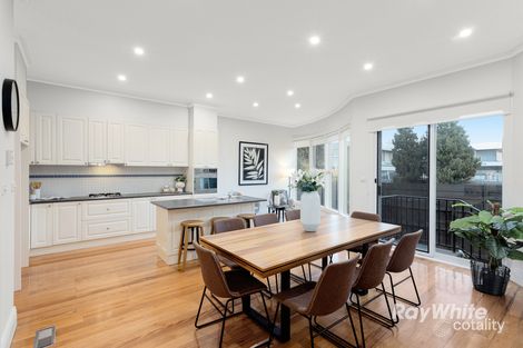 Property photo of 2B Strathearn Avenue Murrumbeena VIC 3163
