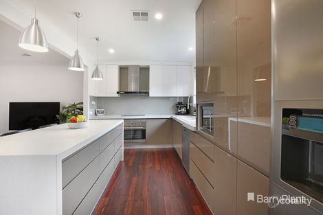 Property photo of 2/11 Bindi Street Glenroy VIC 3046