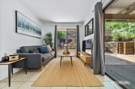 Property photo of 44 Deloraine Drive Springwood QLD 4127