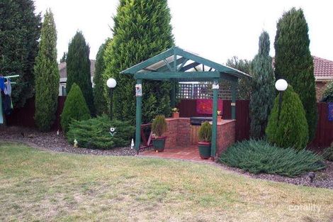 Property photo of 6 Durham Close Craigieburn VIC 3064