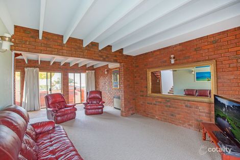 Property photo of 19 Polglass Way Ardross WA 6153