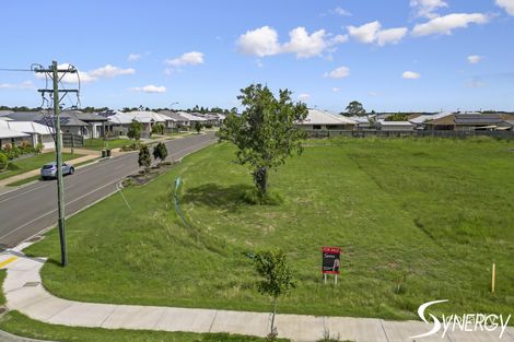 Property photo of 68 Sienna Boulevard Ashfield QLD 4670